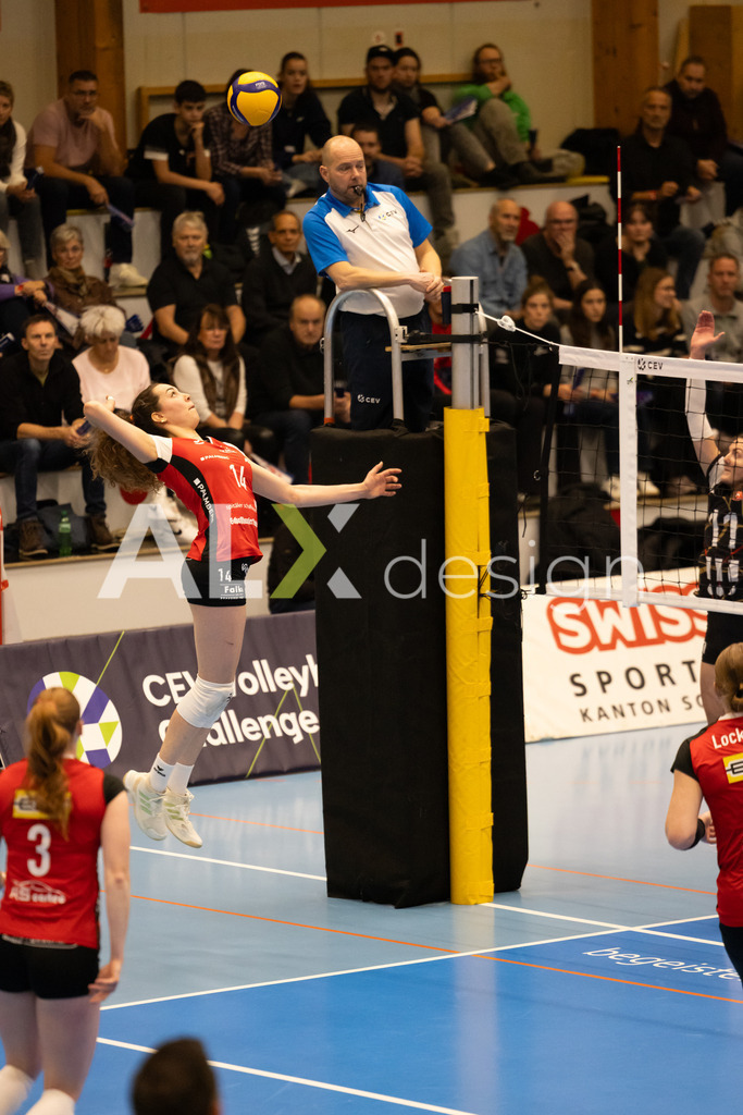Volleyball I Frauen I Saison 2025-2026 I CEV Volleyball Challenge Cup 2026 | Women I 16th Finals I VC Kanti Schaffhausen - TJ Ostrava I 03.12.2025 | VC Kanti Schaffhausen - 14 Josipa Marković (HR) – Aussen - Realisiert mit Pictrs.com