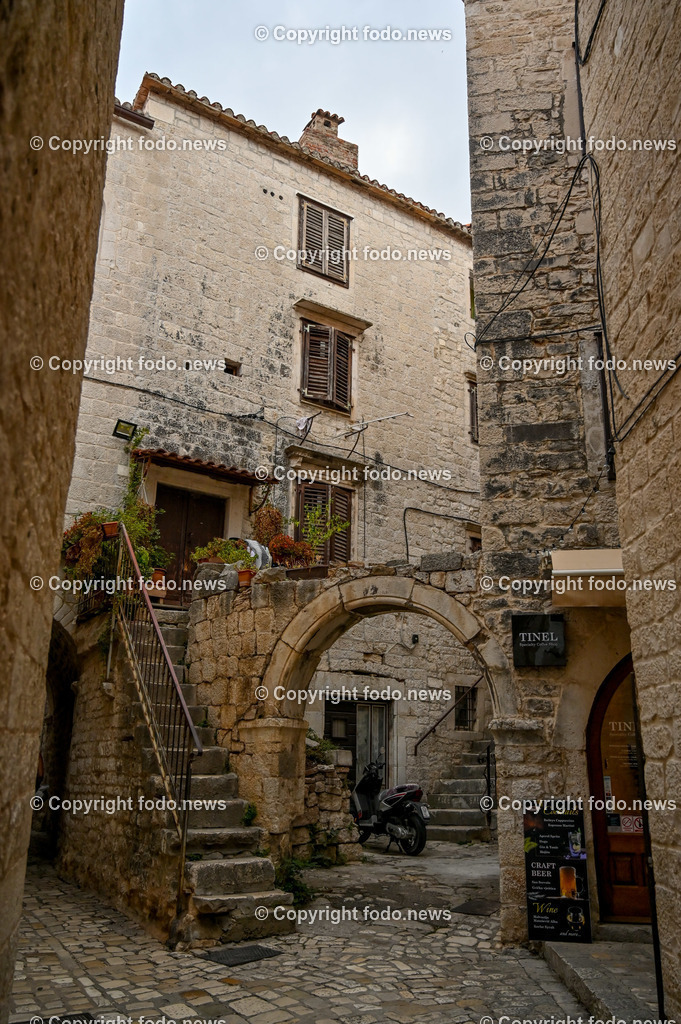 Kroatien_ 2022-27 | 11.09.2022, Kroatien, HRV, Gespannschaft Split-Dalmatien im Bild Trogir