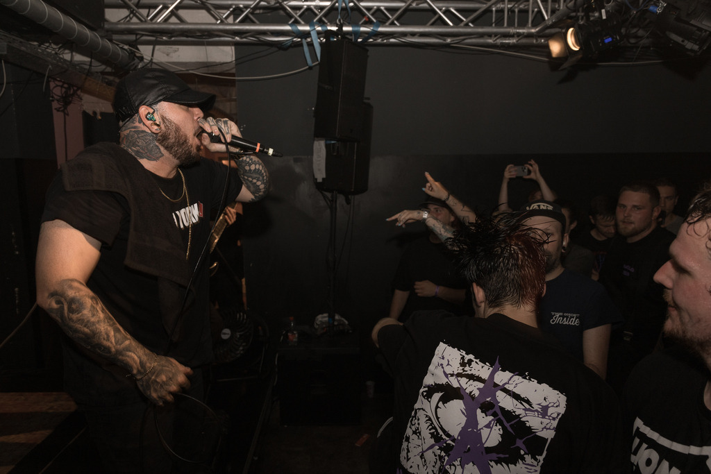 057A3394 | thismomentpictures - Realized with Pictrs.com