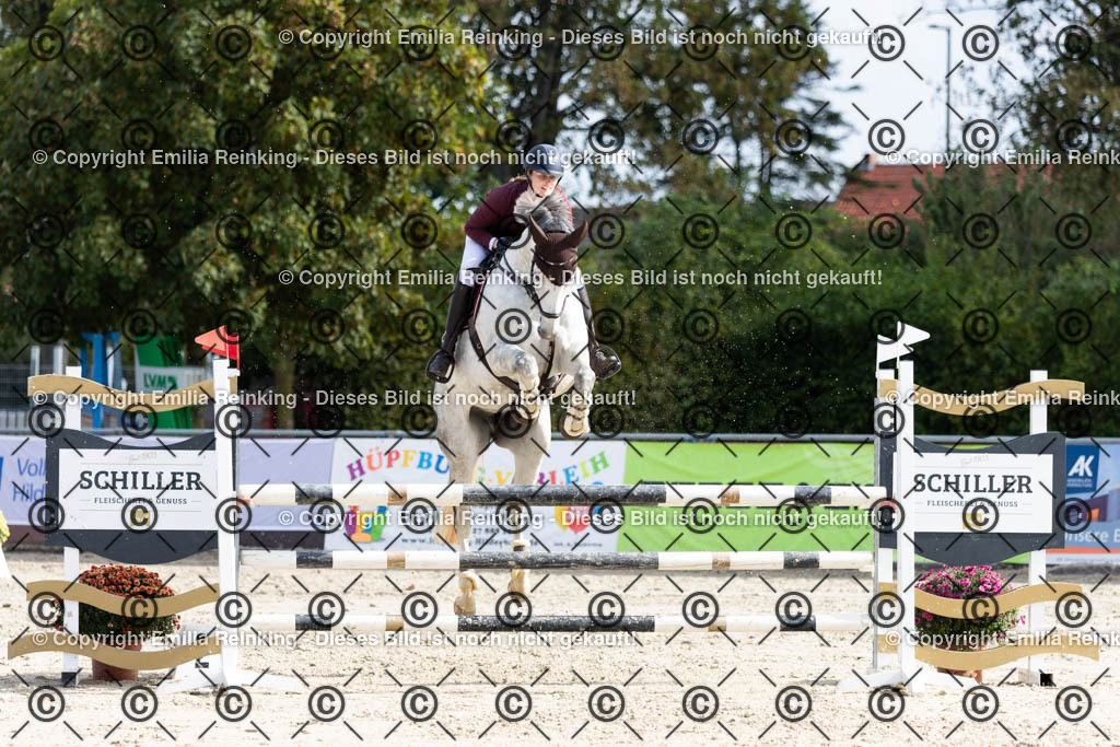 CL5A3572 | Emilia Reinking Fotografie - Realisiert mit Pictrs.com