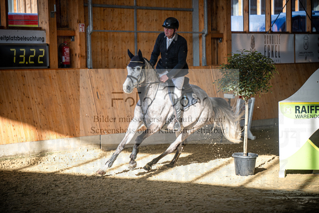 DOS_1495 | Entdecke hochwertige Reitturnierfotos von Foto Oger. Professionell, emotional und authentisch – jetzt Lieblingsmomente im Shop bestellen.Deutschlandweite Turnierfotografie. - Realisiert mit Pictrs.com