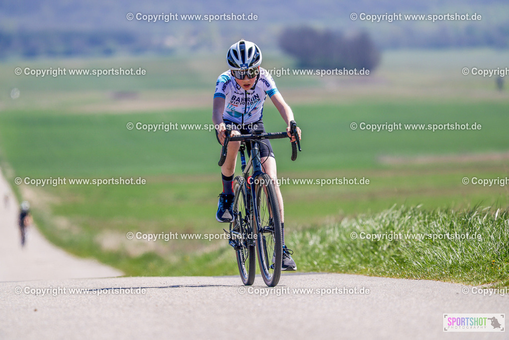 368A2467 | Neusiedlersee Radmarathon 2026@sportshot_your_pictrs #yourpictures#roadtowm2029 #nrm #neusiedlerseeradmarathon #neusiedlersee #neusiedlerseetourismus #burgenland #mörbisch #nrm26 #burgenlandtourismus #voglundco #poweredbyburgenlandtourismus #radsport #rad #marathon #ucigranfondo #visitburgenland #ucigranfondoworldseries