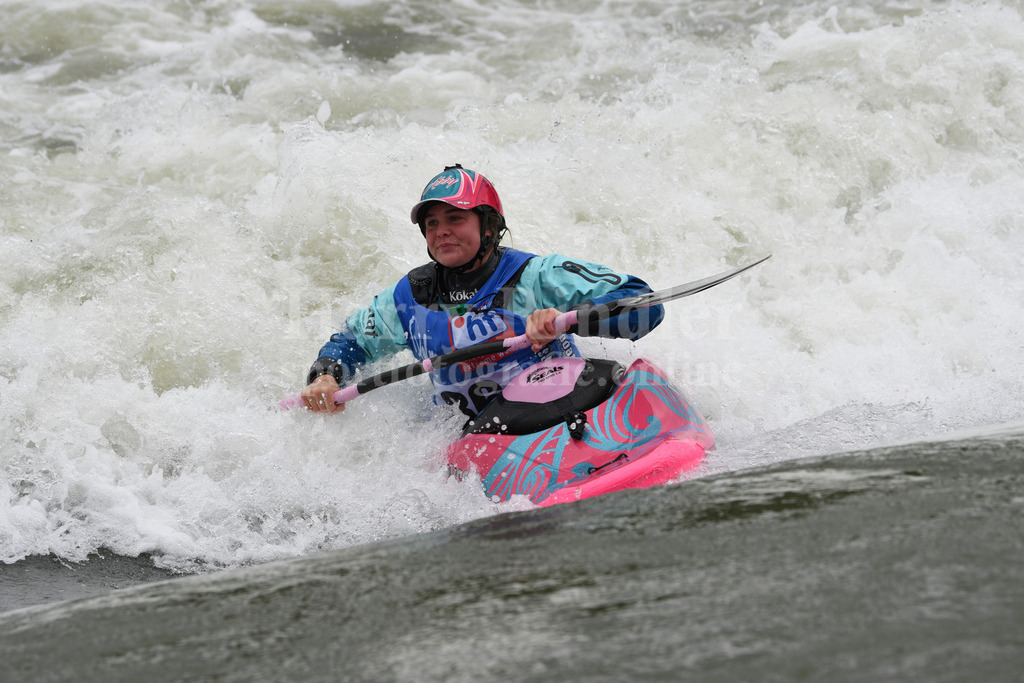 ICF CANOE FREESTYLE WORLD CUP 1 / PLATTLING | 2024 ICF CANOE FREESTYLE WORLD CUP 1 / PLATTLINGWomen's Kayak Surface FinalAbby HOLCOMBE (United States) #86 - Realisiert mit Pictrs.com