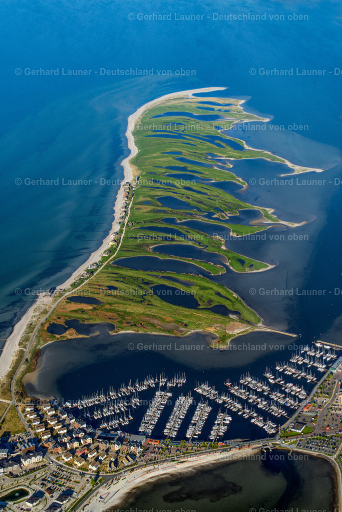 3802278 | Yachthafen bei Graswarder Heiligenhafen