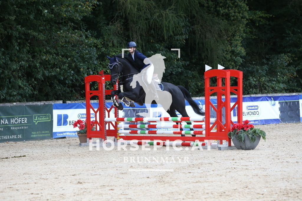 DL2Q0441 | Willkommen bei Brunnmayr - Design & Fotografie – Ihrem Spezialisten für Reitturniere und Pferdeveranstaltungen in Oberösterreich, Salzburg und Bayern! Seit über 17 Jahren sind wir leidenschaftlich dabei.