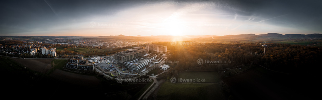 Neubau der Albfils-Klinik am Morgen | löwenblicke | shop