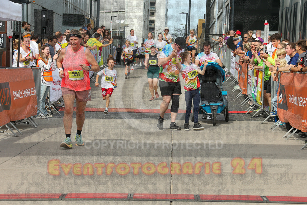 250920_1336_EX1_5804 | Sportfotografie im Rhein-Sieg Kreis, Köln, Bonn, NRW, Rheinland Pfalz, Hessen, etc. Unser Tätigkeitsfeld umfasst den Laufsport vom Volkslauf über den Marathon, Duathlon, Triathon bis zum Ultralauf wie Kölnpfad Ultra oder Schindertrail.