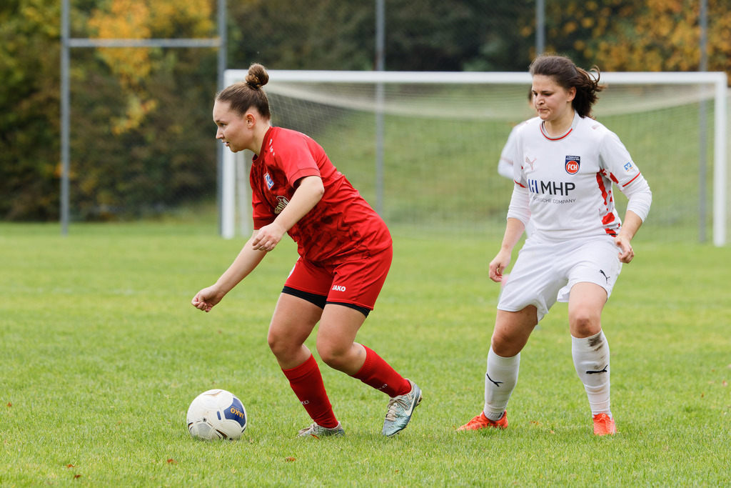 FCEFCH_251012_2512 | Fotopresso – Sportfotografie in Heidenheim & Umgebung. Professionelle Sportfotografie für unvergessliche Momente. Dynamische Action-Shots, emotionale Szenen & hochwertige Bilder. - Realisiert mit Pictrs.com