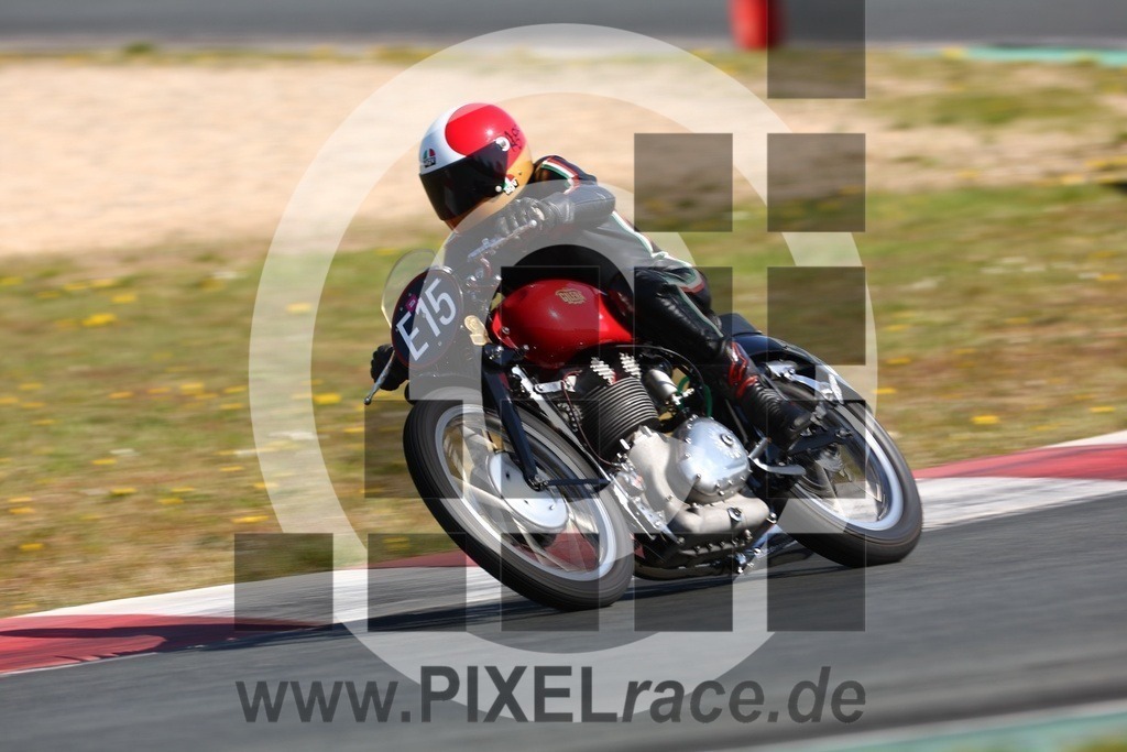 top-20250412_01504 | Schöne Erinnerungen an spannende Momente - das festzuhalten ist unser Job. PIXELrace.de ist seit 2003 auf den Rennstrecken Europas unterwegs um die Action draußen beim Fahren und die wunderbare Stimmung imm Fahrerlager für euch einzufangen.