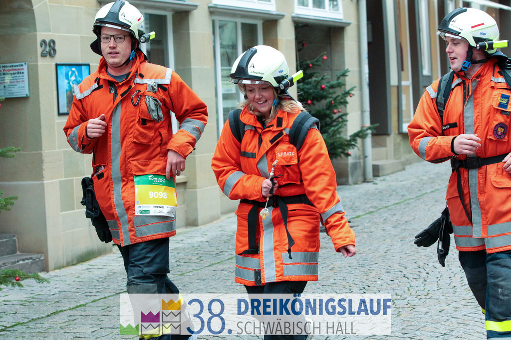 5km Roewisch Wohnbau Cup | 3 Koenigslauf 2024 5km Roewisch Wohnbau Cup - Realisiert mit Pictrs.com