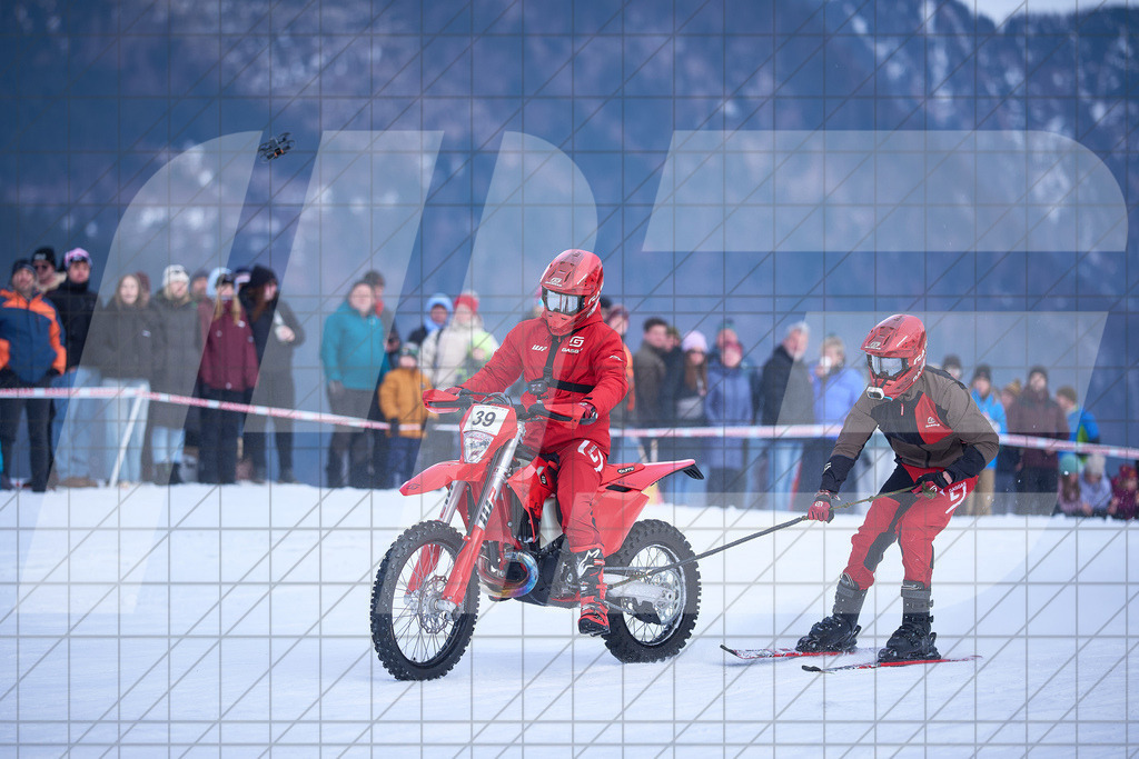 11. Holzknecht Skijöring | Skijöring am 24.01.2026: 11. Holzknecht Skijöring in Gosau am Dachstein, Oberösterreich, ÖsterreichFoto: © 2026 Martin Bihounek | mb-creative.eu