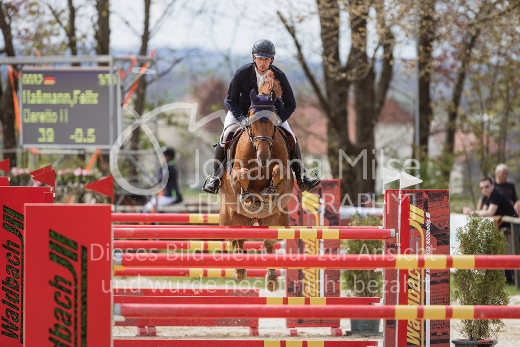 230501_SpengeW_Stil-S-411 | Deine schönsten Turniermomente als professionelle Fotos! Entdecke hochwertige Pferdesport-Fotografie im Online-Shop. Jetzt Fotos finden & bestellen!