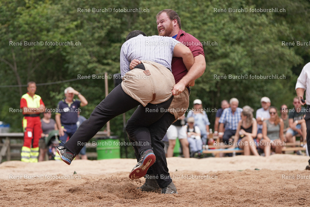 DSC00206-2 | René Burch leidenschaftlicher Fotograf aus Kerns in Obwalden.  Hier finden sie Sport, Landschaft und Natur Fotografie.
 - Realisiert mit Pictrs.com