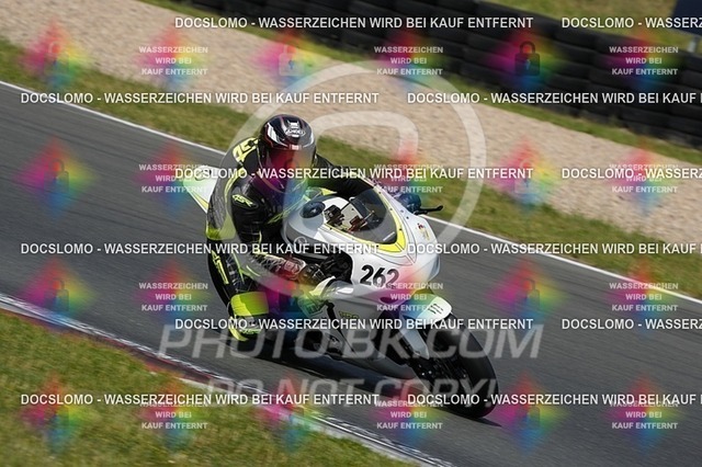2025_05_31_PBK_36616 | Sportfotografie; SlowMotion; Video; Rennstrecke; Hafeneger; RSE; Speer; Trackday; Motorsportarena; Hockenheimring; Brno; Most; Barcelona; Valencia, Benny; Kaetzmer;