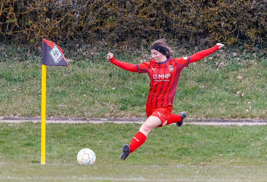 HÄRFCH_260404_3-33 | FC Härtsfeld 03 vs. 1.FC Heidenheim 1846 II, Fußball, Frauen, Bezirksliga, 2025/2026, 11. Spieltag, 04.04.2026 in Dunstelkingen (Foto: Michael Bulling) - Realisiert mit Pictrs.com