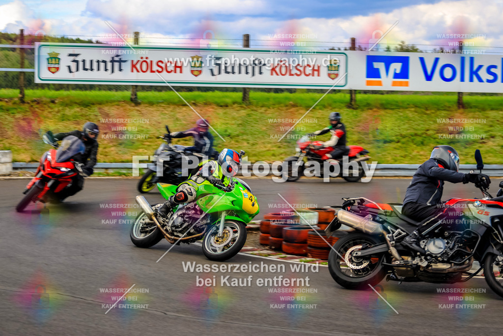 _OTO3687 | Hier findet Ihr Bilder von Touristenfahrten auf der Nürburgring Nordschleife oder von anderen Veranstaltungen die ich besucht habe. Viel Spass beim Durch Schauen 