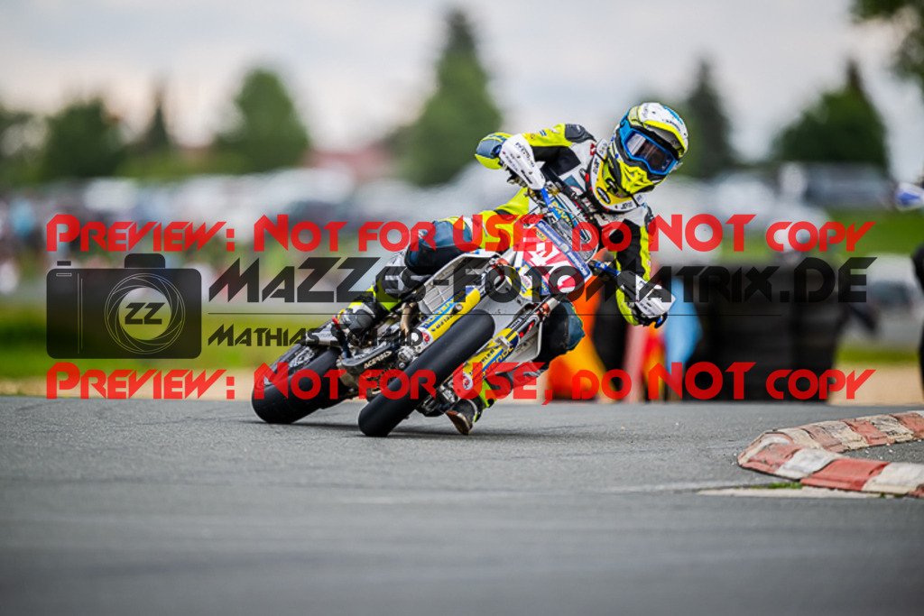 MaZZes_FotoMatrix_220904_1066 | S1