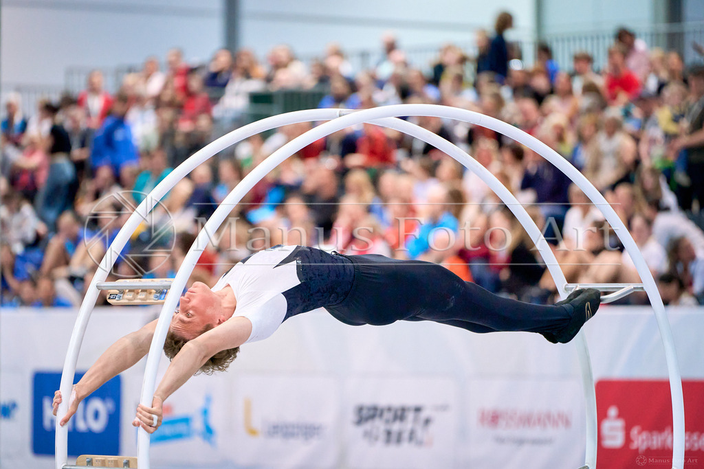 A-DSC02928 | Professionelle Sportfotografie in Hamburg, Schleswig-Holstein und Niedersachsen – spezialisiert auf Rhönrad, Geräteturnen, Leistungsturnen und rhythmische Sportgymnastik. Bundesweite Begleitung von Rhönrad-Events. Jetzt Sport-Fotos - Realisiert mit Pictrs.com