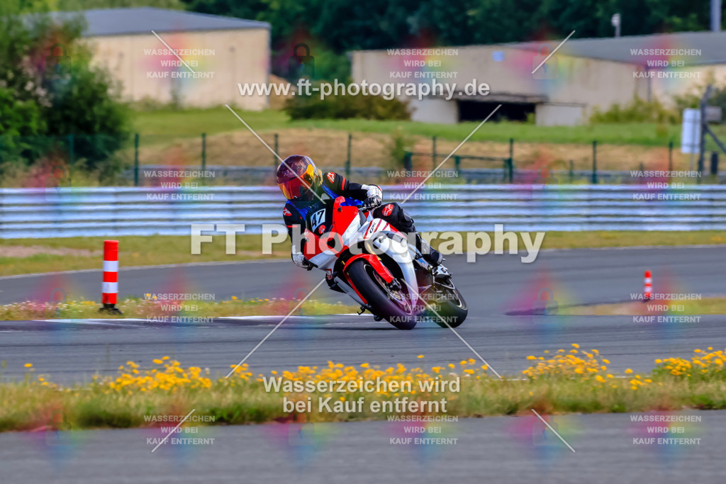 _TCM4900 | Hier findet Ihr Bilder von Touristenfahrten auf der Nürburgring Nordschleife oder von anderen Veranstaltungen die ich besucht habe. Viel Spass beim Durch Schauen 