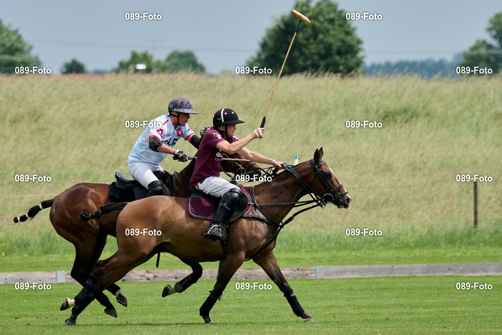 La Tarde Bavarian Trophy 2025, Betz Couture Polo Team vs D.A.R Metall AG Polo Team | La Tarde Polo Club Munich, La Tarde Bavarian Trophy 2025, Betz Couture Polo Team vs D.A.R Metall AG Polo Team, Foto: 089-foto - Realisiert mit Pictrs.com