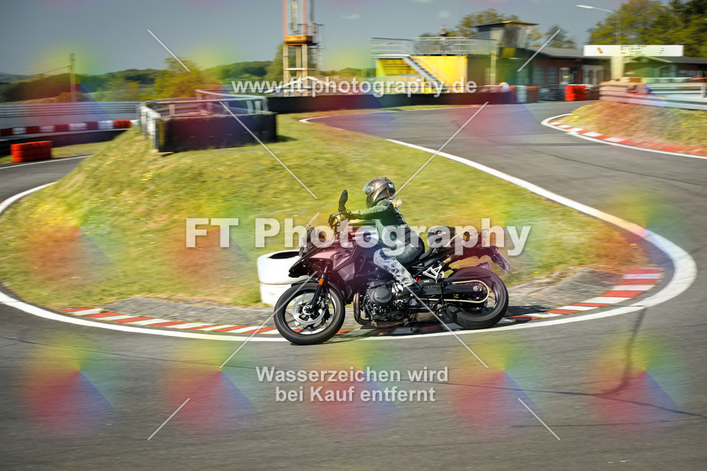 OBK_Mai_Volker_Adam-10620 | Hier findet Ihr Bilder von Touristenfahrten auf der Nürburgring Nordschleife oder von anderen Veranstaltungen die ich besucht habe. Viel Spass beim Durch Schauen 