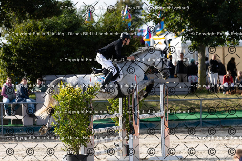 CL5A2457 | Emilia Reinking Fotografie - Realisiert mit Pictrs.com