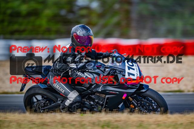 MaZZes_FotoMatrix_230719_6715 | GRUEN