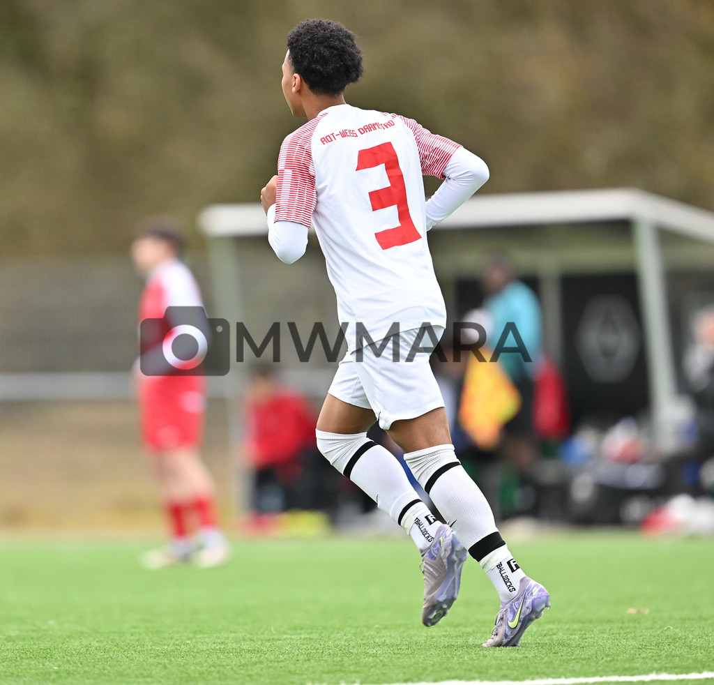 Fussball I Herren I Saison 2025-2026 I Bundesliga I 6. Spieltag I Eintracht Frankfurt - FC Bayern München  | MWMARA - Realisiert mit Pictrs.com