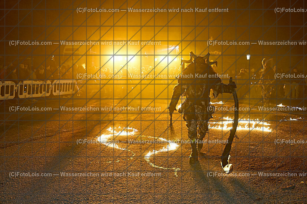 ALP7974_PerchtengruppenTreffen Gaming | (C)FotoLois.com, Alois Spandl. Perchtengruzppentreffen in Gaming am Badparkplatz, Fr 5. Januar 2024.