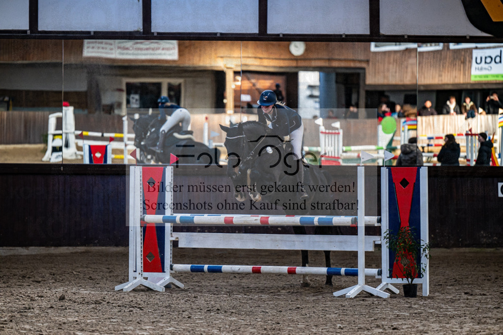 20240309-DOS_7053 | Entdecke hochwertige Reitturnierfotos von Foto Oger. Professionell, emotional und authentisch – jetzt Lieblingsmomente im Shop bestellen.Deutschlandweite Turnierfotografie. - Realisiert mit Pictrs.com
