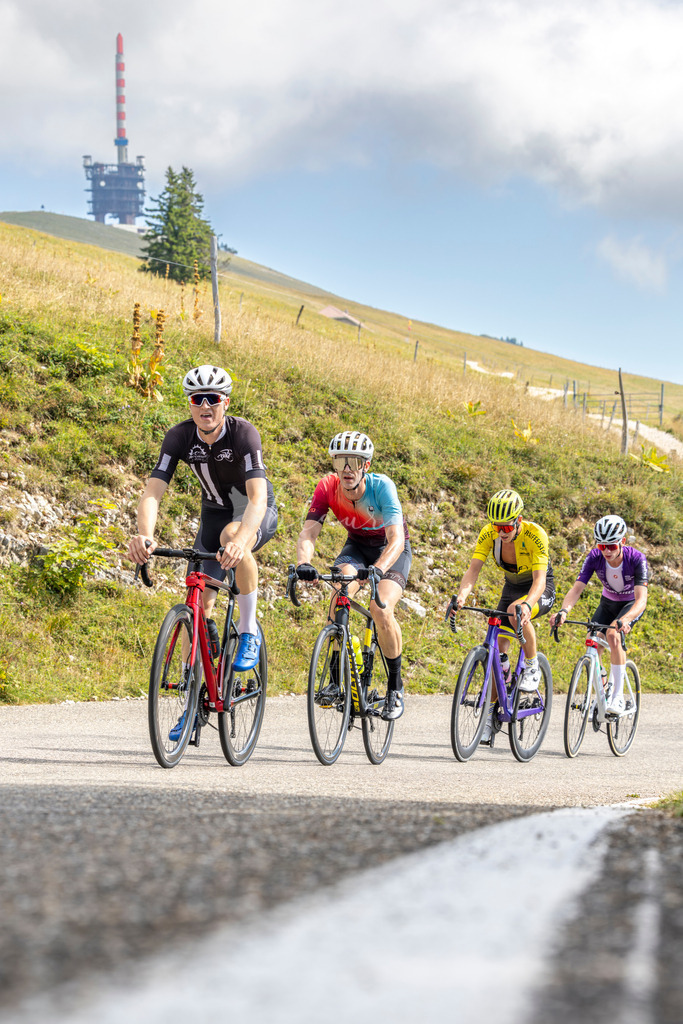 _01A4074 | Sportbilder, Sportfotograf, Hochzeits- und Eventfotografin, Flugshows, Portraits und Tiershooting, Aviation, Downhill, Nationalleague, Swissleague, International