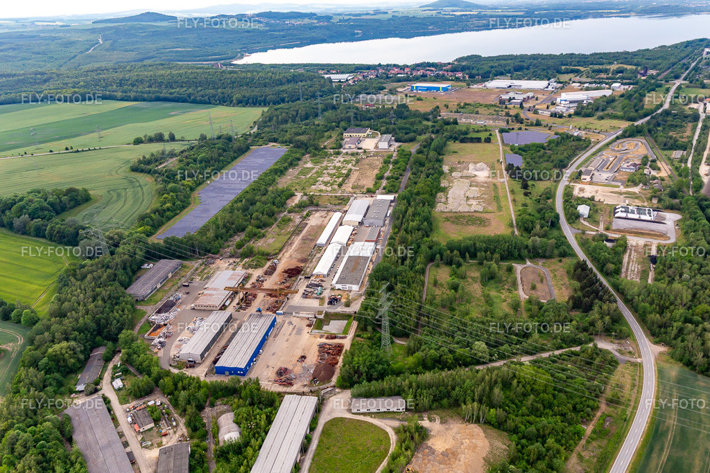 Industriegebiet Ostritzer Straße mit Polyvlies-Beyer-Sachsen- Geschäftsführungs-GmbH und Oostdam Metallhandels GmbH http://www.polyvlies.de/ http://www.oostdam-metalle.de/ | Luftbild: Industriegebiet Ostritzer Straße mit Polyvlies-Beyer-Sachsen- Geschäftsführungs-GmbH und Oostdam Metallhandels GmbH http://www.polyvlies.de/ http://www.oostdam-metalle.de/ im Ortsteil Hagenwerder in Görlitz im Bundesland Sachsen in Deutschland. Foto: IMG_141674.jpg vom 23.05.2024 durch ©2025 Werner Riehm fly-foto.de/copyright - Realisiert mit Pictrs.com
