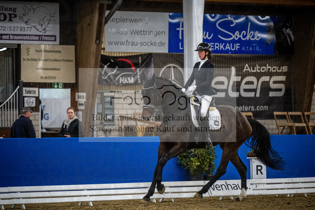 DOS_0976 | Entdecke hochwertige Reitturnierfotos von Foto Oger. Professionell, emotional und authentisch – jetzt Lieblingsmomente im Shop bestellen.Deutschlandweite Turnierfotografie. - Realisiert mit Pictrs.com