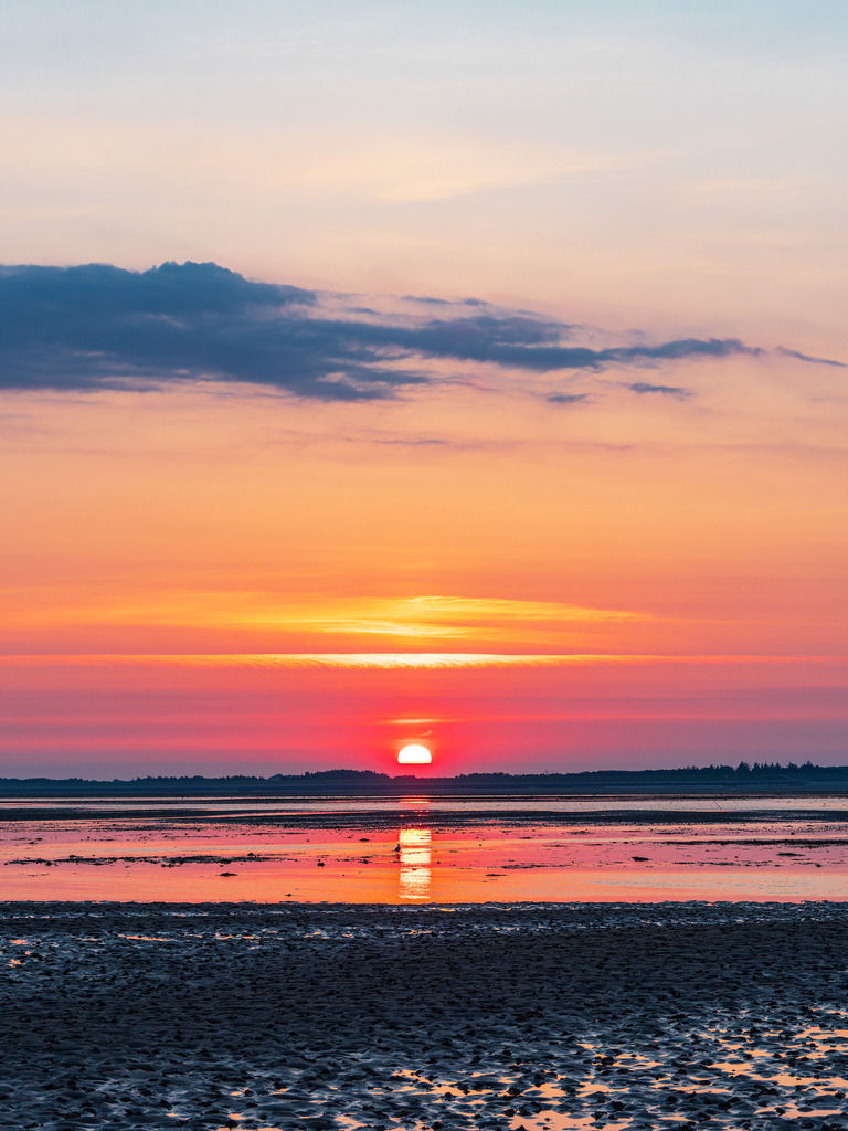 Sonnenaufgang im Wattenmeer auf der Insel Amrum | Sonnenaufgang im Wattenmeer auf der Insel Amrum.