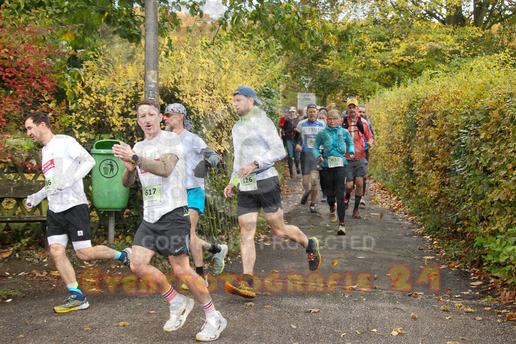 251026_1006_EV4_4153 | Sportfotografie im Rhein-Sieg Kreis, Köln, Bonn, NRW, Rheinland Pfalz, Hessen, etc. Unser Tätigkeitsfeld umfasst den Laufsport vom Volkslauf über den Marathon, Duathlon, Triathon bis zum Ultralauf wie Kölnpfad Ultra oder Schindertrail.