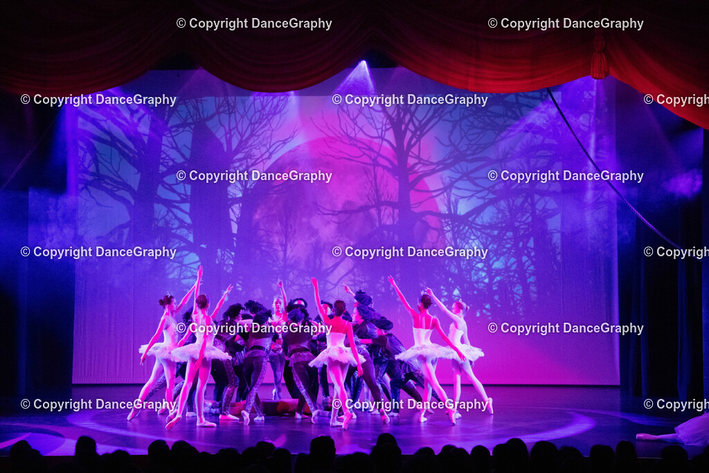 GPHY1766 | DanceGraphy - Realisiert mit Pictrs.com