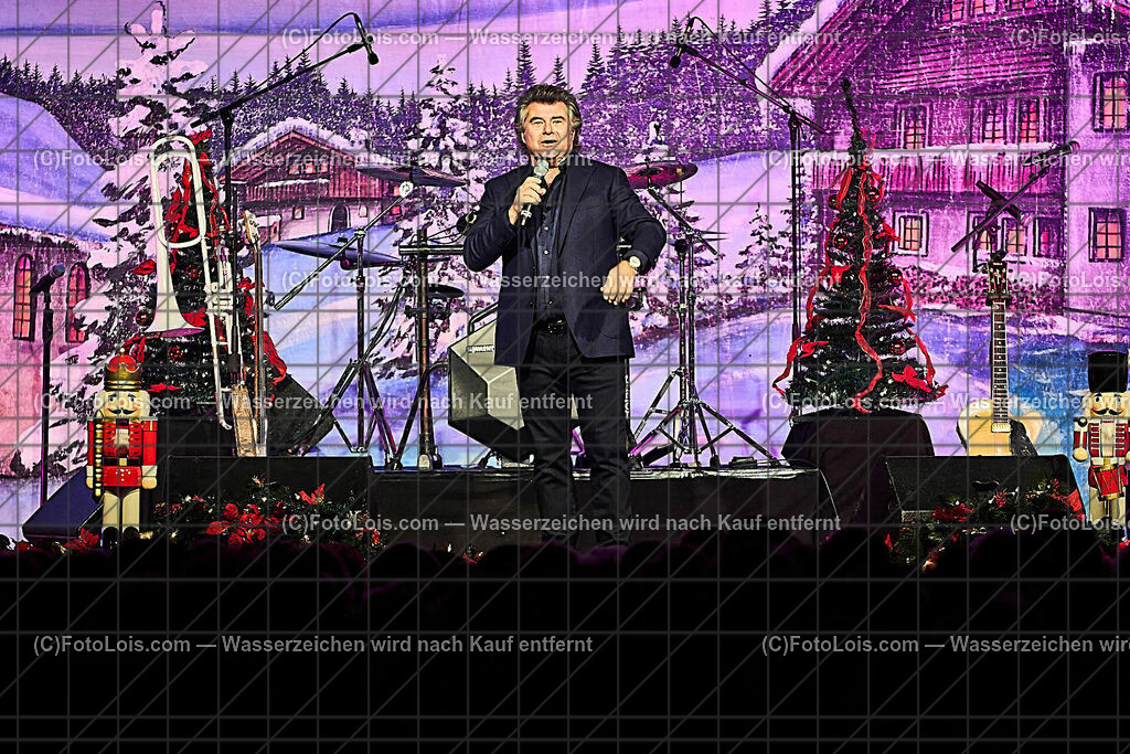 ALP0053_STAR-WEIHNACHT_NV-Forum_Borg Andy | (C)FotoLois.com, Alois Spandl, Volkstümliche STAR-WEIHNACHT MIT Sigrid & Marina, NOCKIS, Andy Borg und Die Edlseer im NV-Forum Wieselburg, So 18. Dez. Dezember 2022.