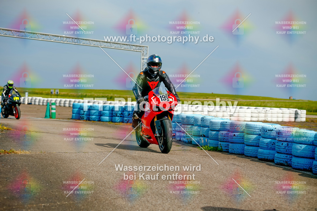 _MOT0850 | Hier findet Ihr Bilder von Touristenfahrten auf der Nürburgring Nordschleife oder von anderen Veranstaltungen die ich besucht habe. Viel Spass beim Durch Schauen 