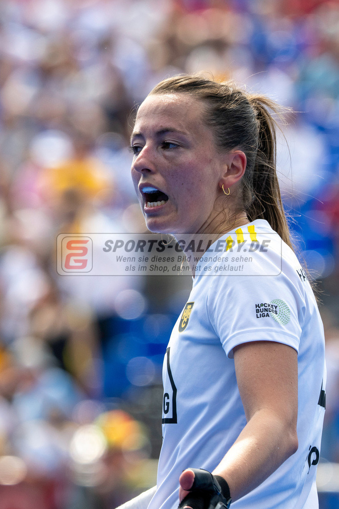 Final4_20250531-1157-Z09_2301 | Krefeld, Deutschland, 31.05.2025:  Feldhockey Final4 2025 – „Deutsche Feldhockey-Meisterschaften 2025“ im Gerd-Wellen-Hockeyanlage am 31.05.2025 in Krefeld, Deutschland. (Foto von Kramhöller/Fehrmann/Kaste)Krefeld, Germany, 31.05.2025: Feldhockey Final4 2025 – „Deutsche Feldhockey-Meisterschaften 2025“ in Gerd-Wellen-Hockeyanlage at 31.05.2025 in Krefeld, Deutschland. (Foto from Kramhöller/Fehrmann/Kaste)