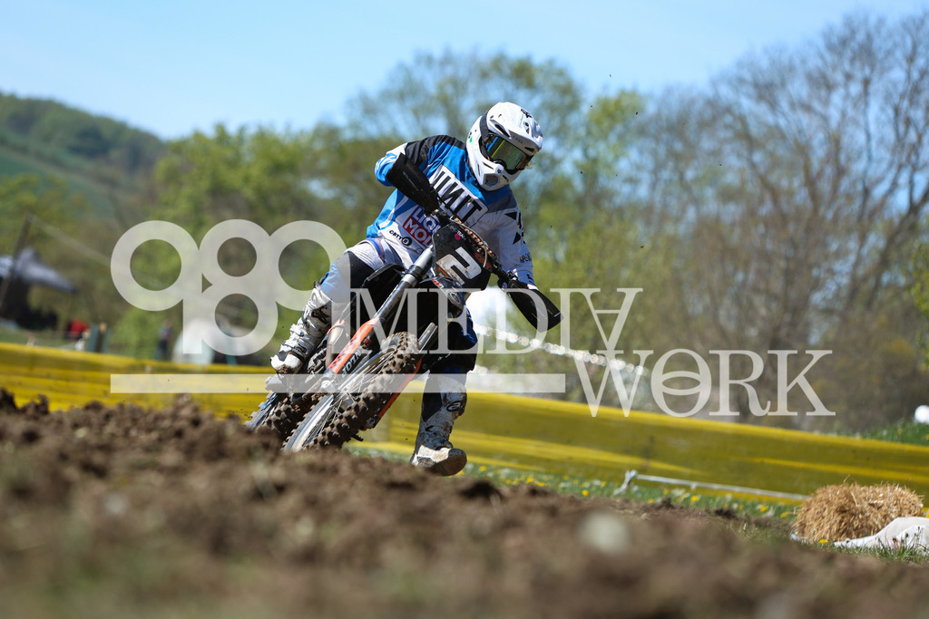 5E6A6371 | 989 MEDIAWORK