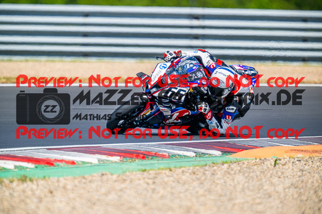 MaZZes_FotoMatrix_220626_0969 | IDM1000