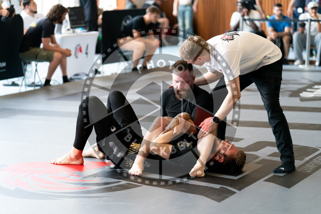 20250628PBB6837 | Athletes compete during the ILLCS X, International Luta Livre Championship Summer Edition on June 28, 2025 in Hannover, Germany. © Chiara Dazi / photoblackbelt