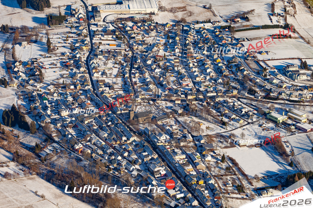 Das Luftbild der Stadt Teuschnitz wurde 2019 vom Flugzeug heraus erstellt (keine Drohne) Aufnahmehöhe ca.400 Meter- hohe Auflösung- beste Druck-Qualität garantiert!
