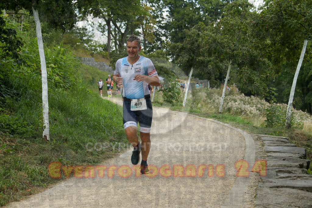 250824_1400_EX1_4590 | Sportfotografie im Rhein-Sieg Kreis, Köln, Bonn, NRW, Rheinland Pfalz, Hessen, etc. Unser Tätigkeitsfeld umfasst den Laufsport vom Volkslauf über den Marathon, Duathlon, Triathon bis zum Ultralauf wie Kölnpfad Ultra oder Schindertrail.