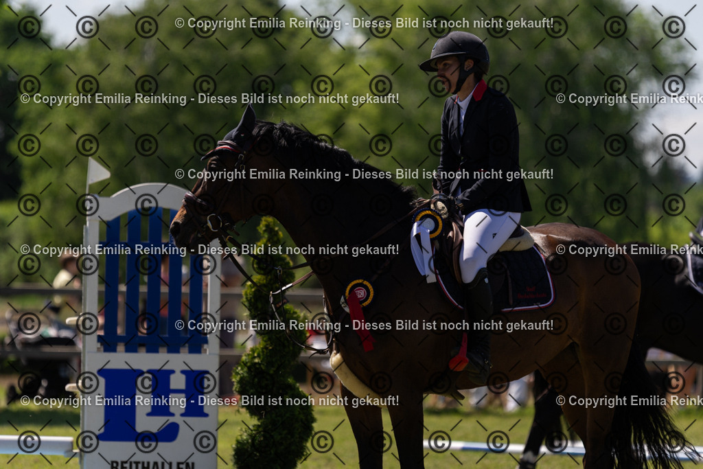 CL5A1293 | Emilia Reinking Fotografie - Realisiert mit Pictrs.com