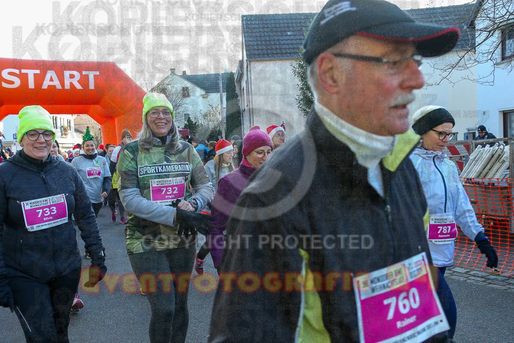 241201_1030_EX1_8227 | Sportfotografie im Rhein-Sieg Kreis, Köln, Bonn, NRW, Rheinland Pfalz, Hessen, etc. Unser Tätigkeitsfeld umfasst den Laufsport vom Volkslauf über den Marathon, Duathlon, Triathon bis zum Ultralauf wie Kölnpfad Ultra oder Schindertrail.