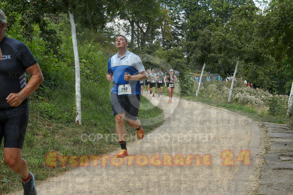 250824_1259_EX1_1068 | Sportfotografie im Rhein-Sieg Kreis, Köln, Bonn, NRW, Rheinland Pfalz, Hessen, etc. Unser Tätigkeitsfeld umfasst den Laufsport vom Volkslauf über den Marathon, Duathlon, Triathon bis zum Ultralauf wie Kölnpfad Ultra oder Schindertrail.
