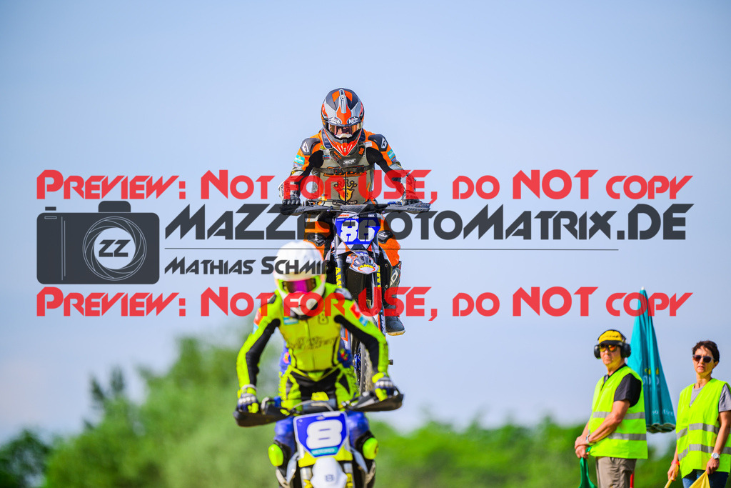 MaZZes_FotoMatrix_240608_6007705_4881 | YOUNGSTER