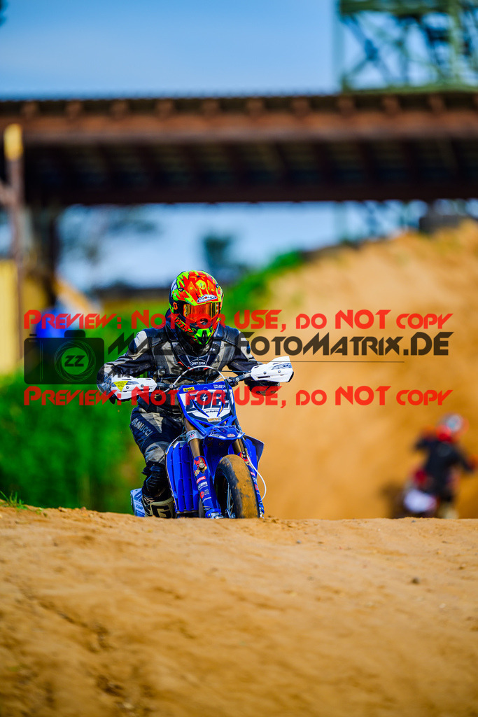 MaZZes_FotoMatrix_240511_6007705_8628 | S4