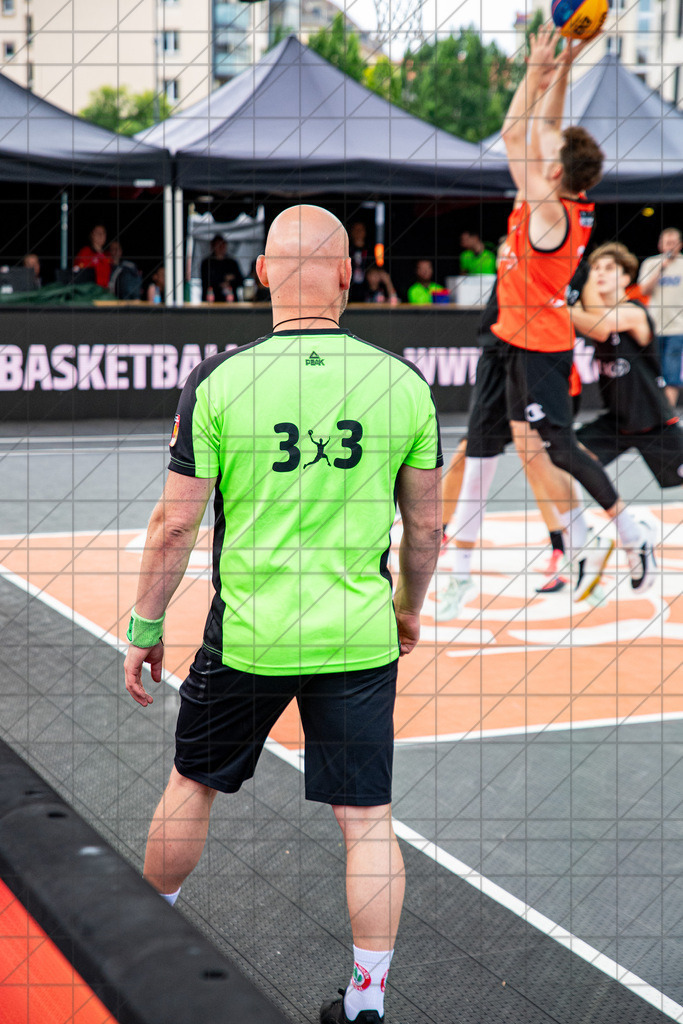 DIE FINALS 2025 | Dt. Meisterschaft 3x3  | Männer | //  01.08.25: DIE FINALS 2025 | Dt. Meisterschaft 3x3  | Männer / Dresden / Deutschland  //   CREDIT:www.bullenfotos.de, Martin König, Hörner Weg 40, D-49078 Osnabrück, +4917663732967 // Nutzung und Weitergabe nur zu den vereinbarten Zwecken. Presseanfragen an Ersteller. Alle Rechte beim Ersteller. Honorierung nach MFM. - Realisiert mit Pictrs.com